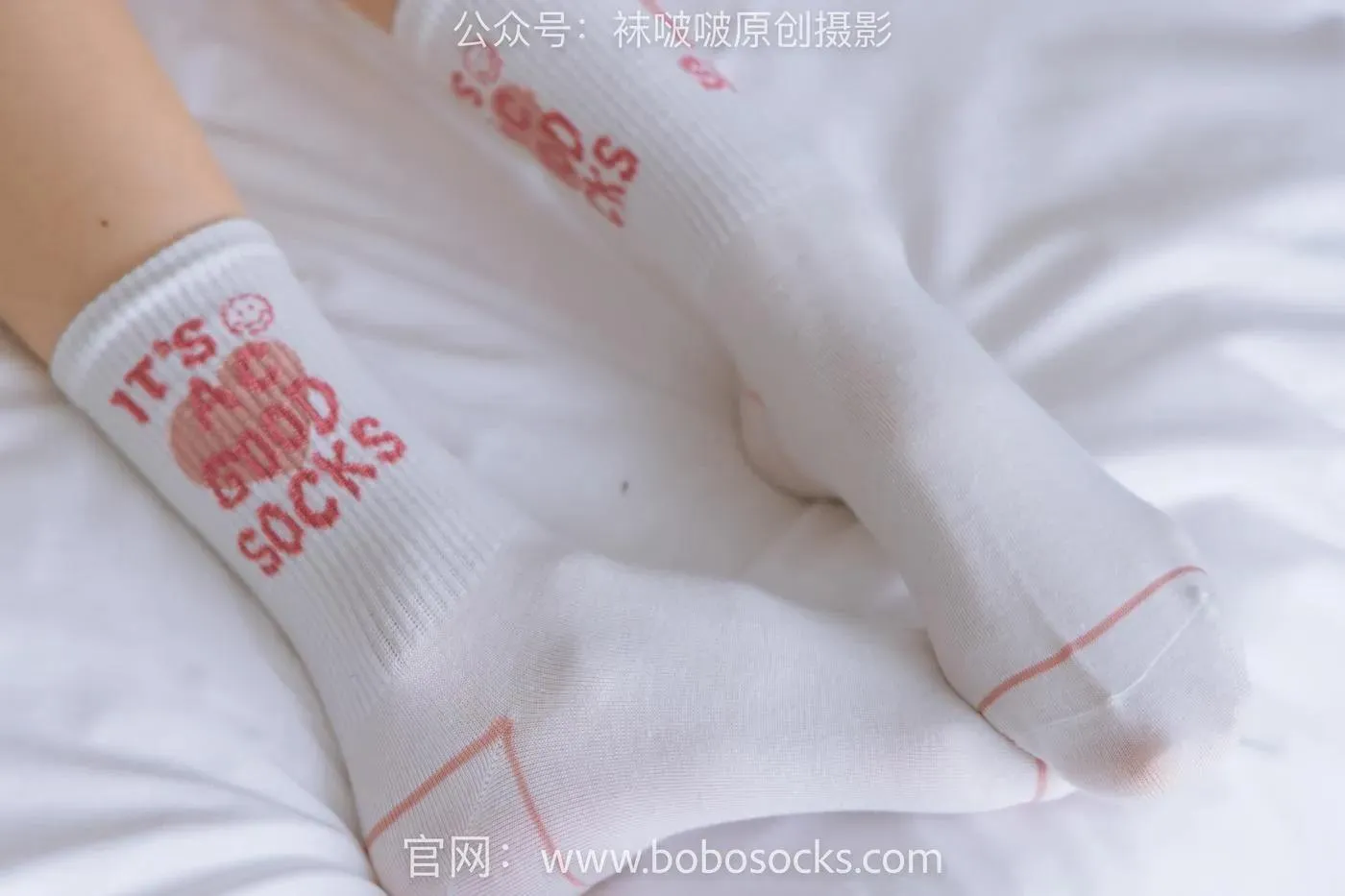 [BoBoSocks袜啵啵]NO.143 稚予-匡威板鞋、vans帆布鞋、两双白棉袜 [166P]插图6